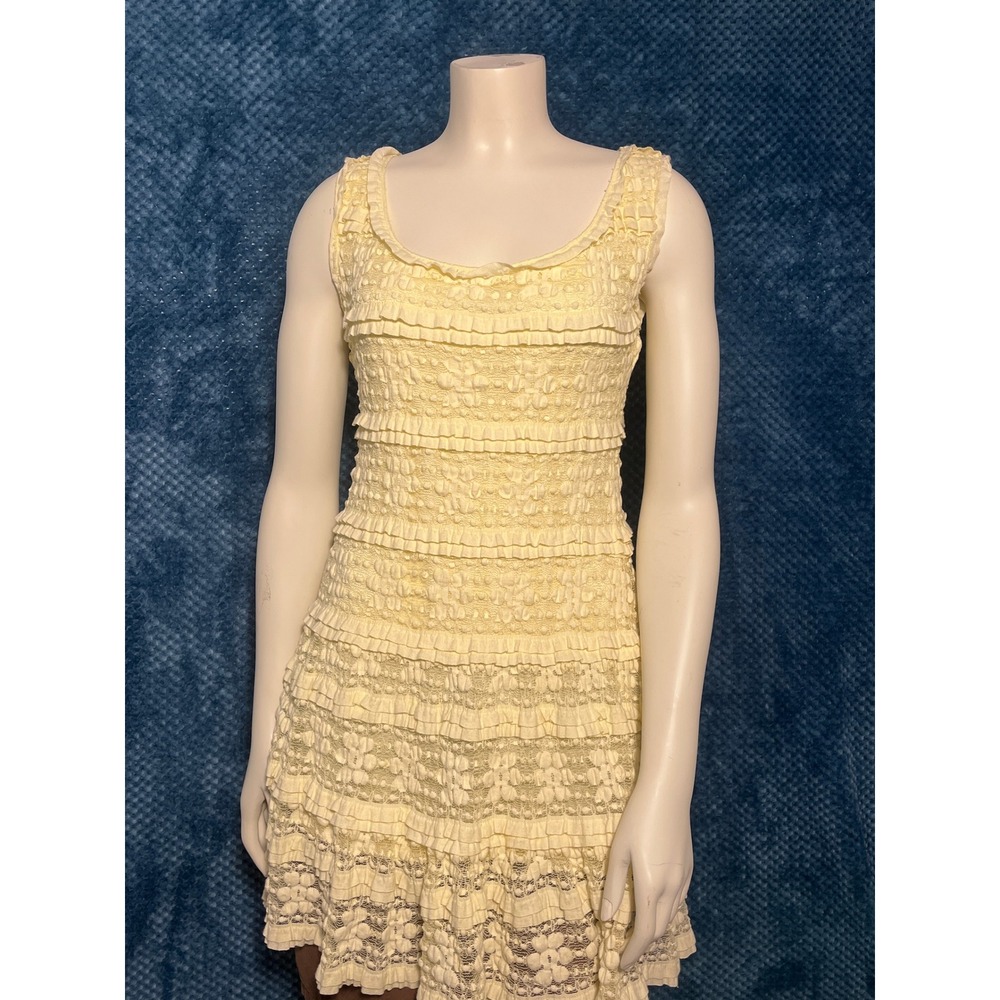 Pale Yellow Tiered Ruffle Lace‎ Sleeveless Mini Dress